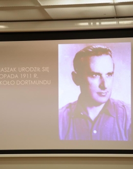 Fragment prezentacji nt. oficera Armii Krajowej, Stefana Ignaszaka „Nordyka”. Fot. Mikołaj Bujak