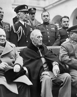 Przywódcy Wielkiej Brytanii, Stanów Zjednoczonych i Związku Radzieckiego podczas konferencji w Jałcie, luty 1945 r./Ria Novosti/East News