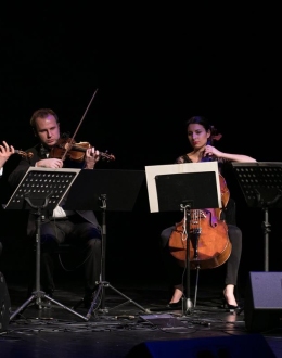 Kwartet Opera (Tomasz Kulisiewicz, Przemysław Treszczotka, Krzysztof Jakub Szwarc i Zofia Elwart)