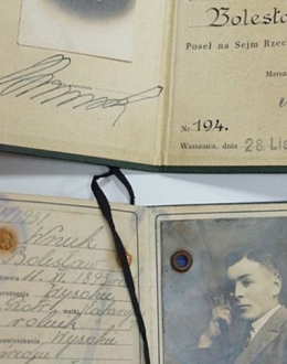 Bolesław Wnuk's documents. Bolesław Wnuk was arrested by the Germans in October 1939 for his public activities, which included serving as a member of the Sejm in its last pre-war session. He was shot to death in June 1940.