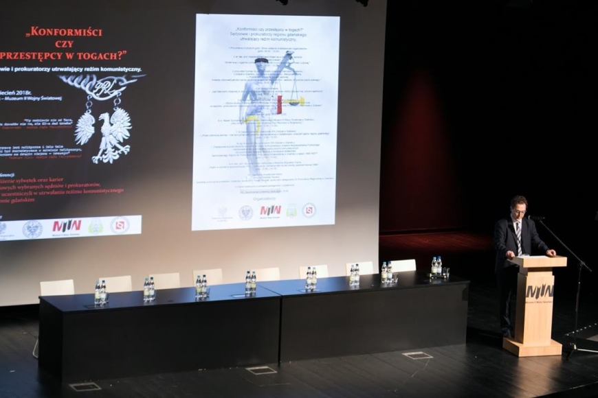 Konferencję naukową „Konformiści czy przestępcy w togach?" odbyła się w Muzeum II Wojny Światowej w Gdańsku 