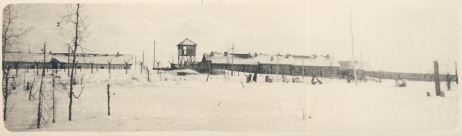 Fot. Jeden z obozów Gułagu na Syberii, do którego byli deportowani polscy obywatele. Lata czterdzieste (Muzeum Okupacji Estonii w Tallinie)