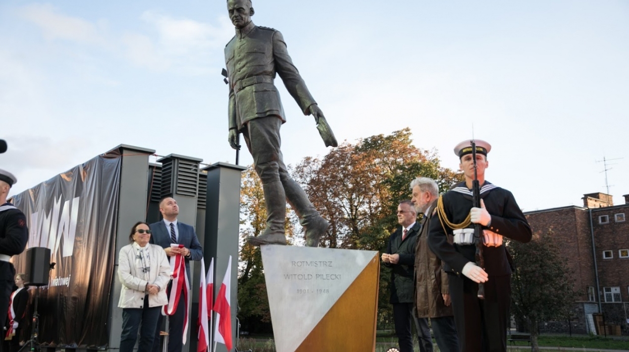 Ceremony of unveiling the Statue of Cavalry Captain Witold Pilecki