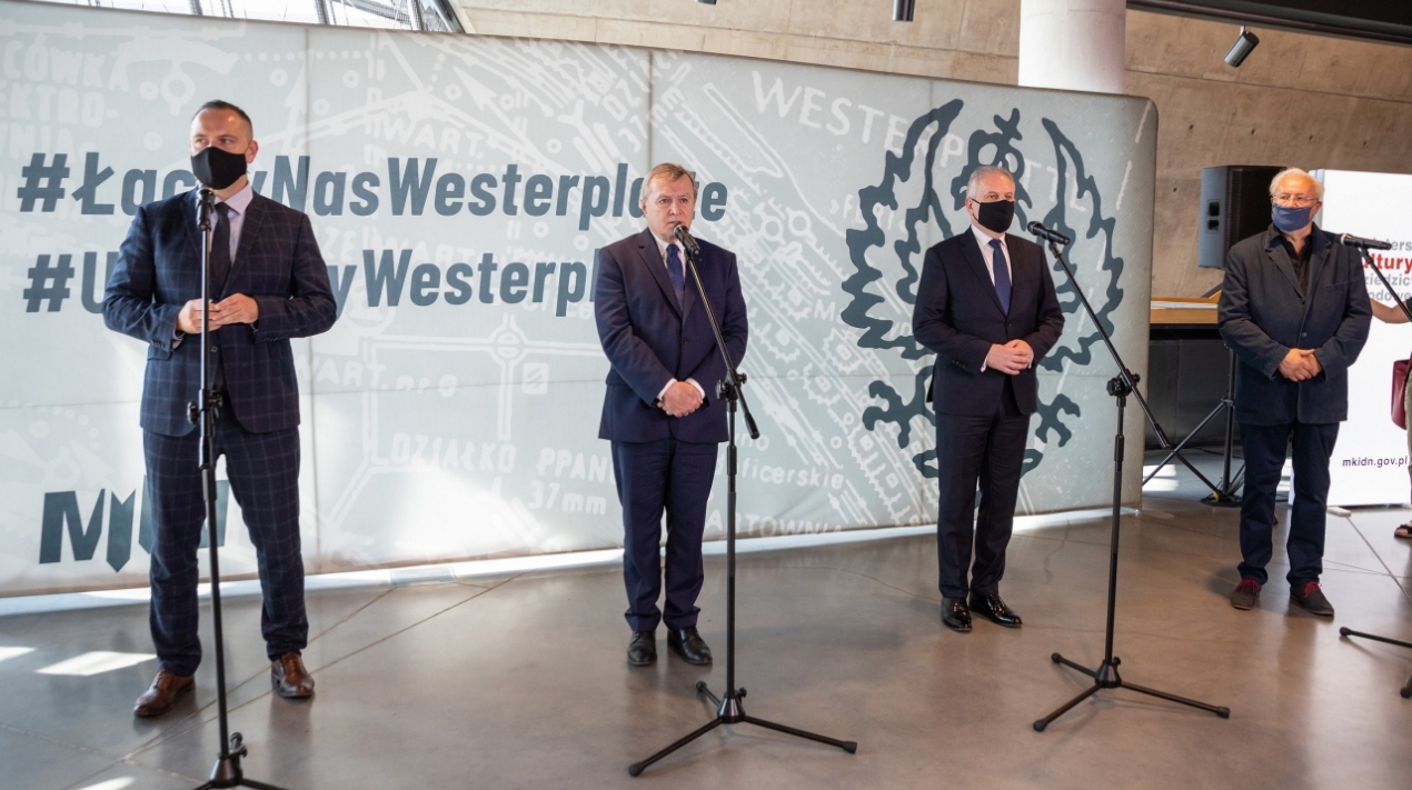 Konferencja prasowa dotycząca ogłoszenia przez MIIWŚ konkursu na opracowanie koncepcji urbanistyczno-architektonicznej Cmentarza Wojskowego Żołnierzy Wojska Polskiego na Westerplatte