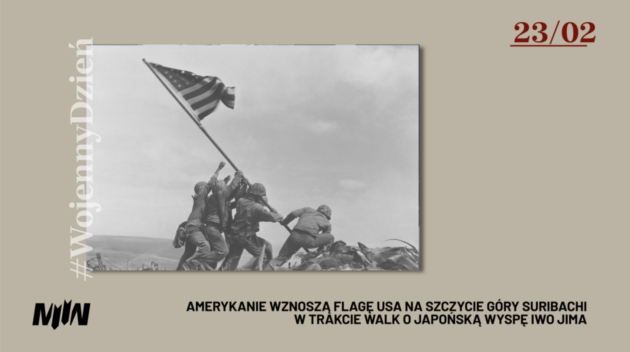 #WojennyDzień - 23.02 Amerykanie wznoszą flagę USA na szczycie góry Suribachi w trakcie walk o japońską wyspę Iwo Jima