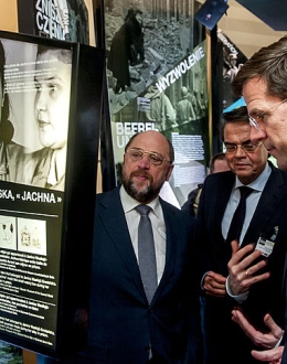 From left to right: director of the Museum of the Second World War Prof. Paweł Machcewicz, Dutch Prime Minister Mark Rutte and EP President Martin Schulz. Photo: ©Jan Van de Vel/Liberation Route Europe Foundation