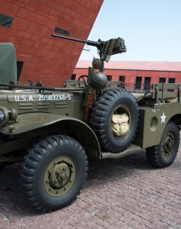 Prezentacja oryginalnego, historycznego pojazdu Willys MB - nowego nabytku Muzeum fot. Mikołaj Bujak