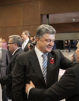 Prezydent Ukrainy Petro Poroszenko oraz Prezydent Aleksander Kwaśniewski. Fot. Roman Jocher