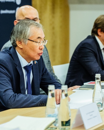 Posiedzenie Polsko–Kazachstańskiej Komisji Historycznej w MIIWŚ