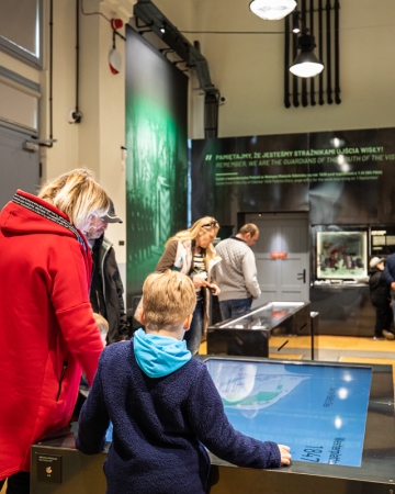 VISITOR CENTRE AT WESTERPLATTE AND NEW EXHIBITION ‘MEMORY IN THE GROUND. THE ARCHAEOLOGY OF WESTERPLATTE’ IN THE FORMER DEPOT’S POWER PLANT OPENED!