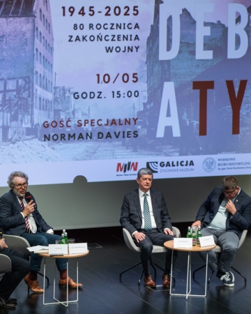 Za nami debaty w nawiązaniu do 80. rocznicy zakończenia wojny i wykład prof. Normana Daviesa
