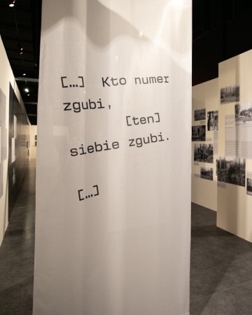 Wystawa czasowa „Ziemia nie gubi. Jeńcy cywilni na Westerplatte (1939–1941)”