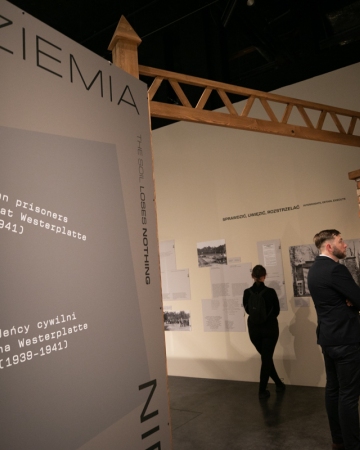 Wystawa czasowa „Ziemia nie gubi. Jeńcy cywilni na Westerplatte (1939–1941)”