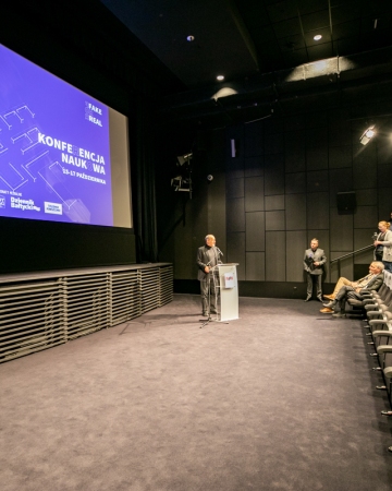 Konferencja naukowa „Fałszerstwa i mity w dziejach” za nami