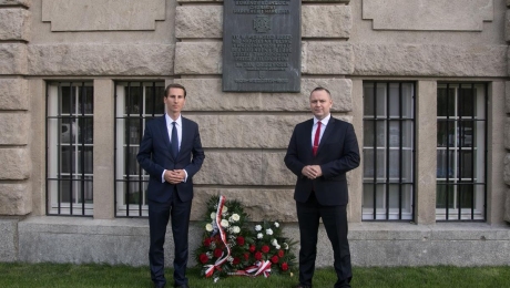 Dyrektor Muzeum II Wojny Światowej w Gdańsku dr Karol Nawrocki uczcił pamięć harcmistrza Jana Ożdżyńskiego