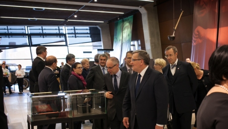 Leaders of European states at the exhibition. Photo: Roman Jocher.