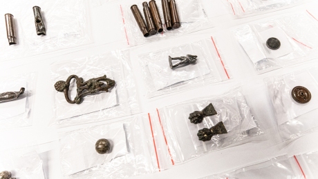 Artefakty z Wojskowej Składnicy Tranzytowej po konserwacji