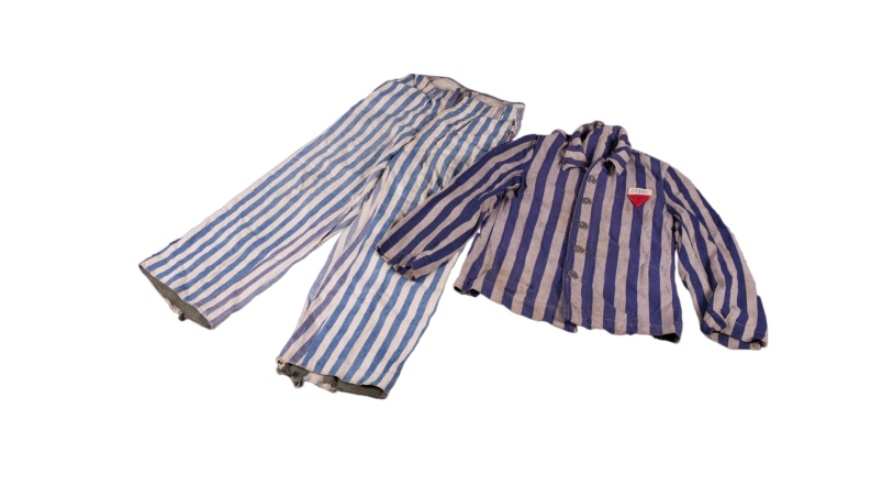 Bluza i spodnie pasiaka obozowego