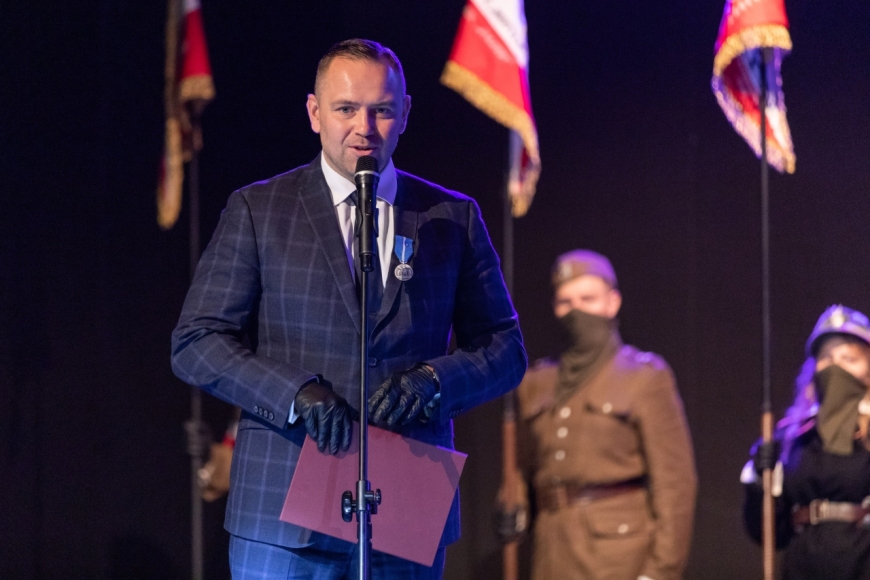 Uroczystość wręczenia odznaczeń państwowych oraz awansu na kolejny stopień oficerski dla por. Jana Kowalczysa, ps. Śmiały || fot. M. Bujak