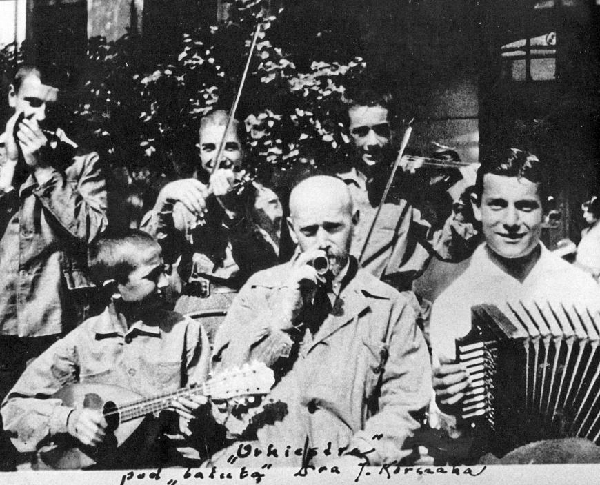 Dom Sierot. Orkiestra pod batutą Janusza Korczaka, 1923 r., (domena publiczna)