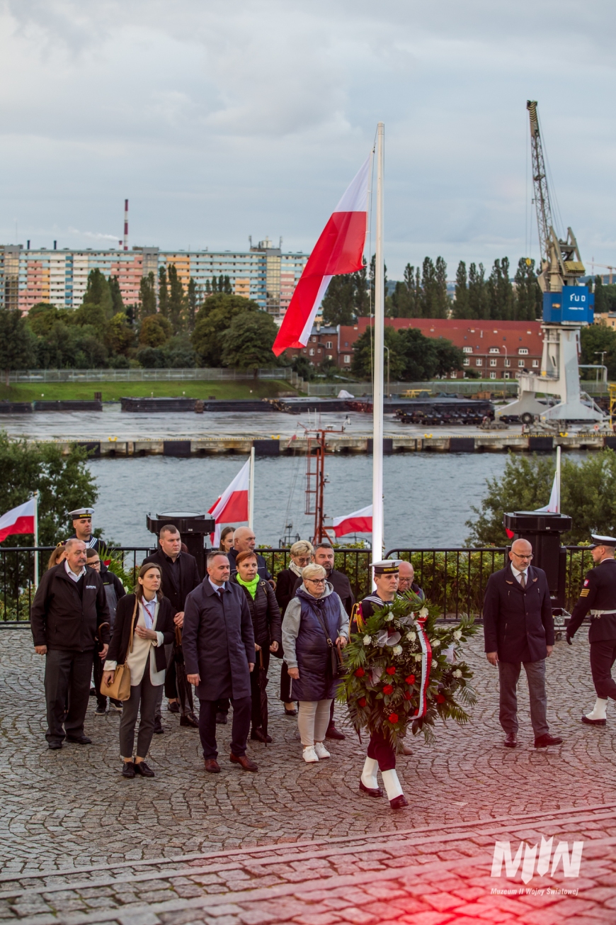 Obchody 83. rocznicy wybuchu II wojny światowej - uroczystości na Westerplatte