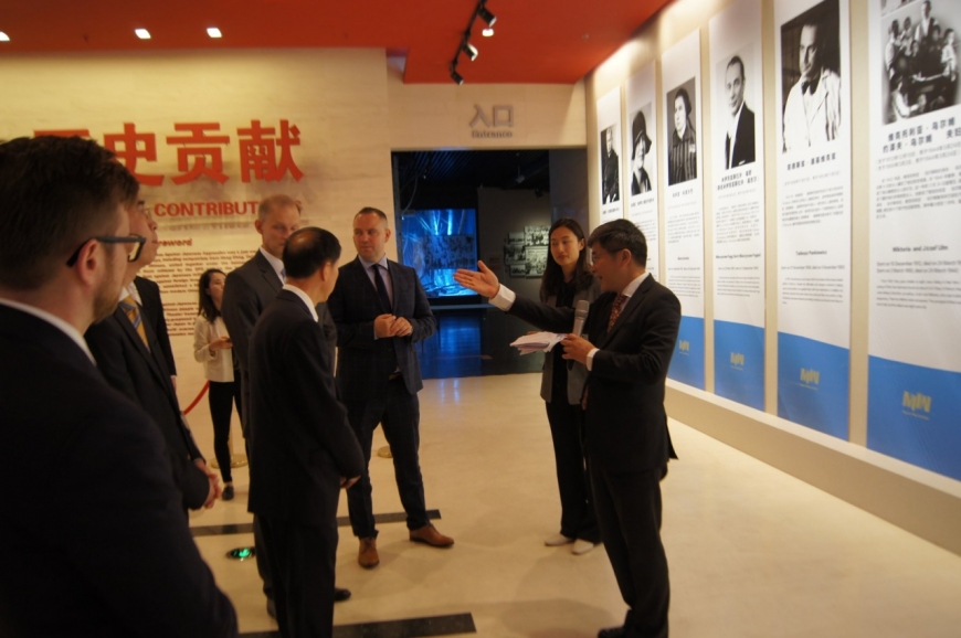 Otwarcie wystawy czasowej „Polacy ratujący Żydów podczas okupacji niemieckiej” w Pekinie