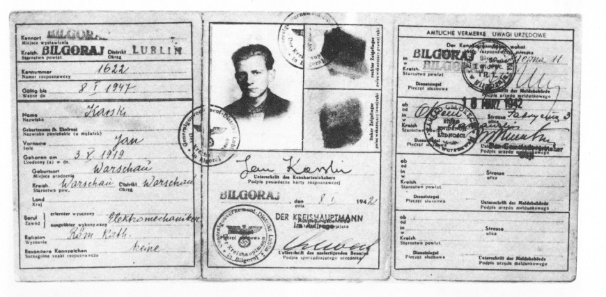 Sfałszowane dokumenty, którymi posługiwał się Jan Bytnar, wystawione na nazwisko Jana Karskiego. 1943 r. (domena publiczna)