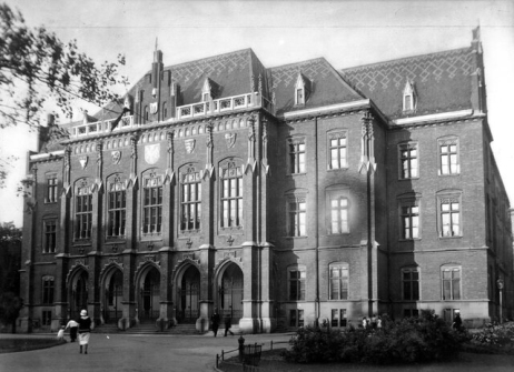 Fot. 2. Collegium Novum Uniwersytetu Jagiellońskiego – miejsce aresztowania wykładowców Uniwersytetu Jagiellońskiego (NAC/domena publiczna)