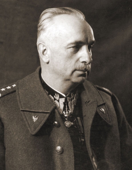 Fot. Gen. Kazimierz Sosnkowski, pierwszy komendant ZWZ (domena publiczna)