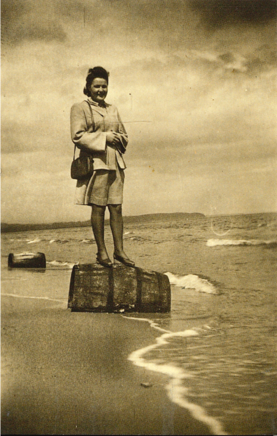 Janina Wasiłojć, Sopot 1945 (archiwum prywatne)