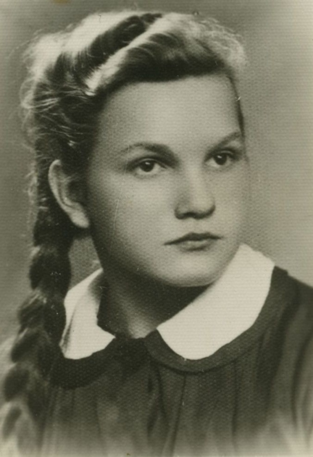 Wanda Traczyk-Stawska w wieku 14 lat. Warszawa, 1941 (fot. archiwum prywatne)
