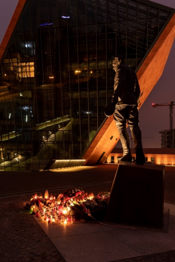 b17f61a180e7cc80065ec90ee250b66017138