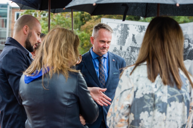 Wystawa plenerowa przed MIIWŚ: "Kijów 2022. Raport z jednego dnia"