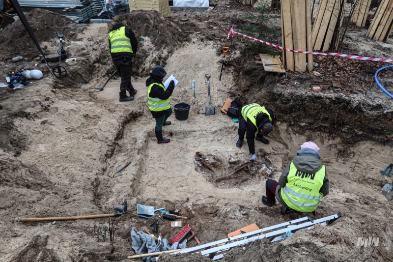 1.	Wykonywanie dokumentacji archeologicznej i antropologicznej szczątków żołnierzy niemieckich odsłoniętych podczas nadzoru archeologicznego w styczniu 2023 r.