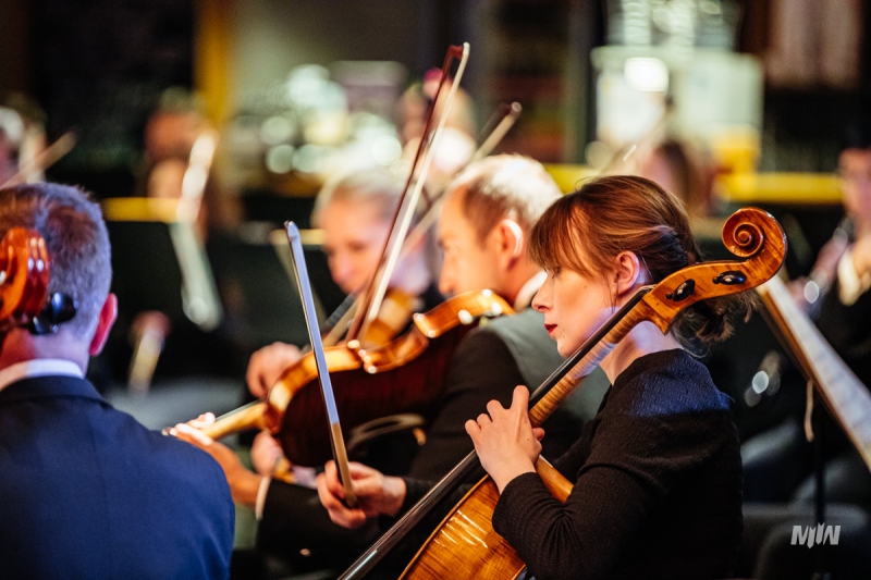 Polska Filharmonia Sinfonia Baltica im. Wojciecha Kilara w Słupsku pod batutą Mariusza Mroza – dyrygenta Akademickiego Chóru Politechniki Gdańskiej, wraz z zespołem baletowym
