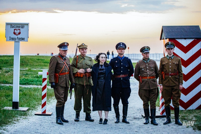 Rekonstruktorzy na Westerplatte