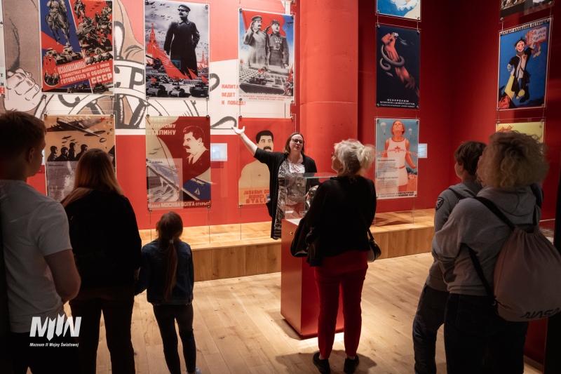 Spacer z przewodnikami w związku z rocznicą urodzin rotmistrza Witolda Pileckiego