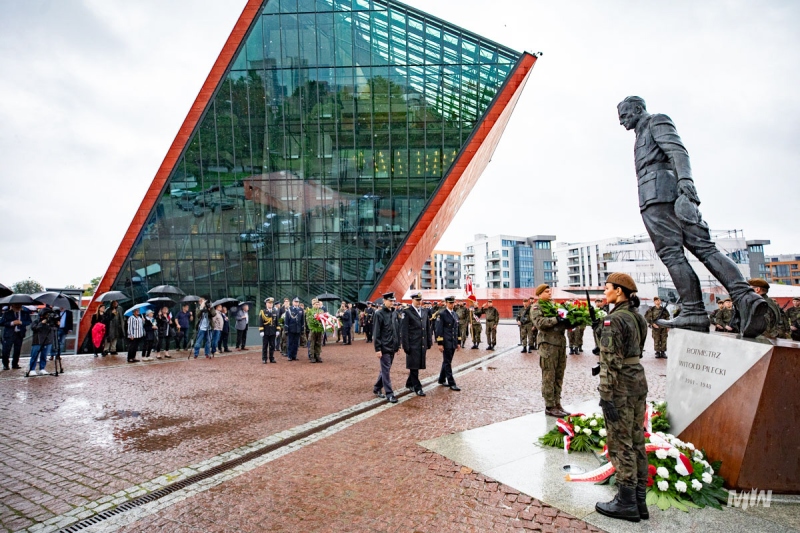  WOJEWÓDZKIE UROCZYSTOŚCI NARODOWEGO DNIA PAMIĘCI POWSTANIA WARSZAWSKIEGO I 79. ROCZNICY WYBUCHU POWSTANIA WARSZAWSKIEGO