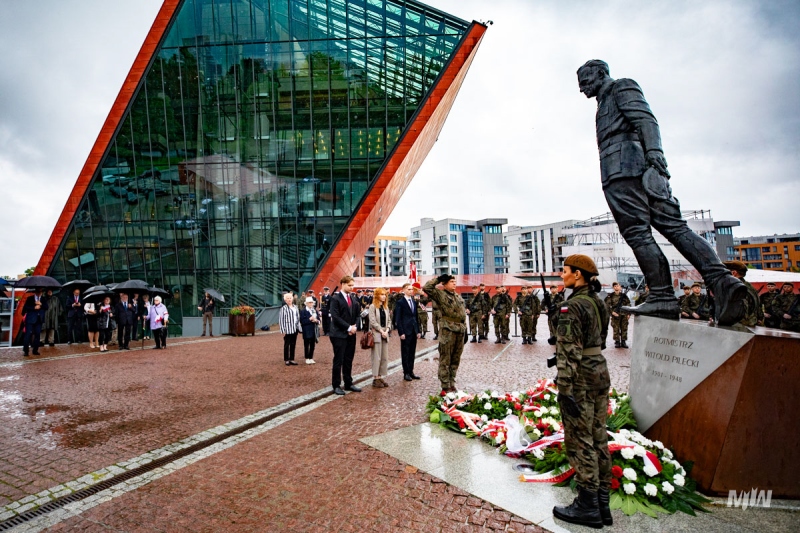  WOJEWÓDZKIE UROCZYSTOŚCI NARODOWEGO DNIA PAMIĘCI POWSTANIA WARSZAWSKIEGO I 79. ROCZNICY WYBUCHU POWSTANIA WARSZAWSKIEGO