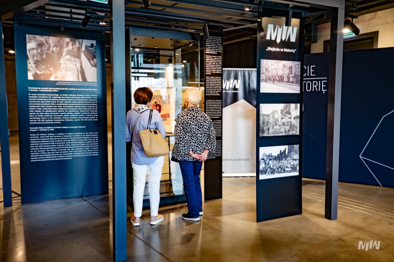 "Enter Into History" Dramatic living conditions of the Polish civilian population in Warsaw during the Uprising