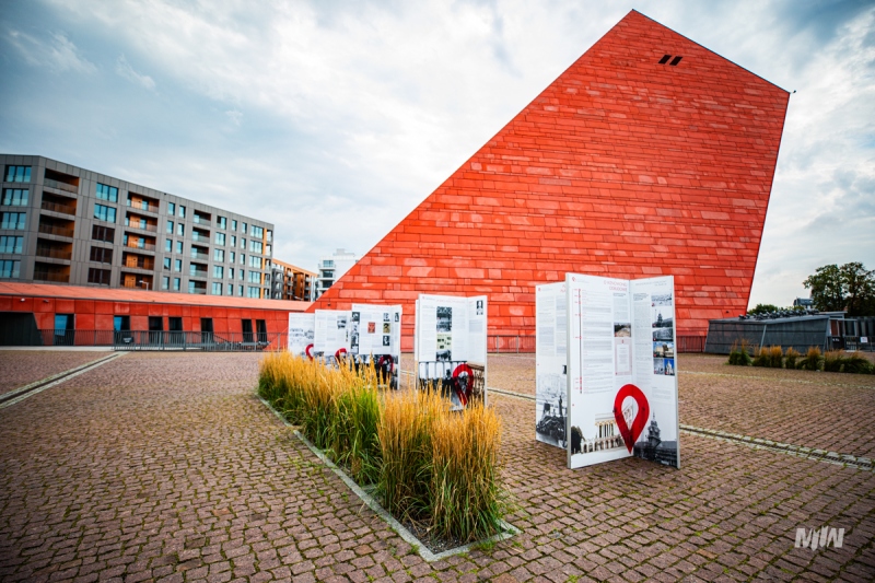 Wystawa plenerowa „Przywracamy Serce Niepodległej”