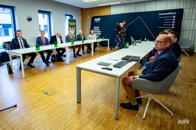 Poznaj portal "Polska Hekatomba"