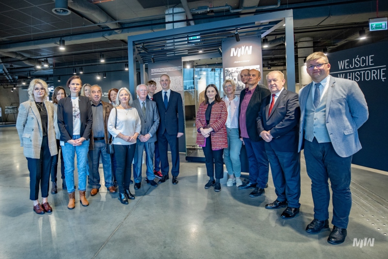 "Wejście w historię" - Kurtka oficerska księdza Franciszka Pluty