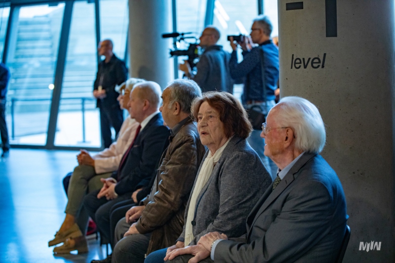 "Wejście w historię" - Kurtka oficerska księdza Franciszka Pluty