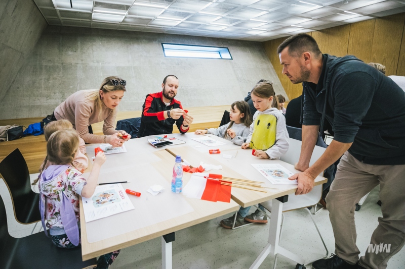 Bezpłatne warsztaty łączące aktywność plastyczną z wiedzą o Polsce i Jej symbolach narodowych