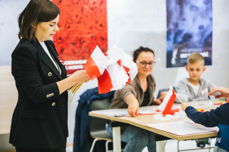 Bezpłatne warsztaty łączące aktywność plastyczną z wiedzą o Polsce i Jej symbolach narodowych