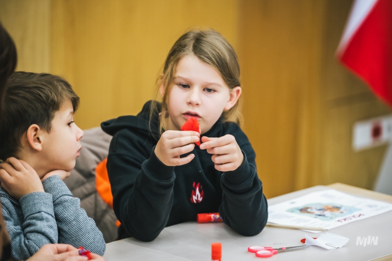 Bezpłatne warsztaty łączące aktywność plastyczną z wiedzą o Polsce i Jej symbolach narodowych