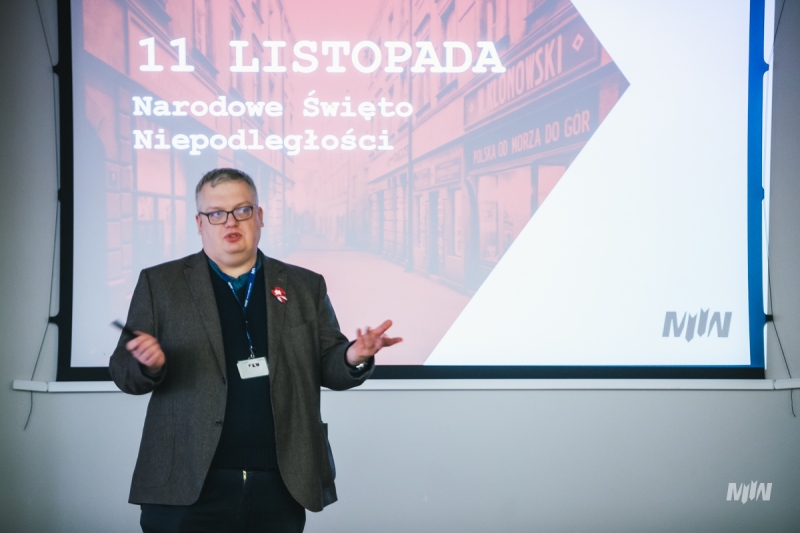 Spacery edukacyjne dla dorosłych