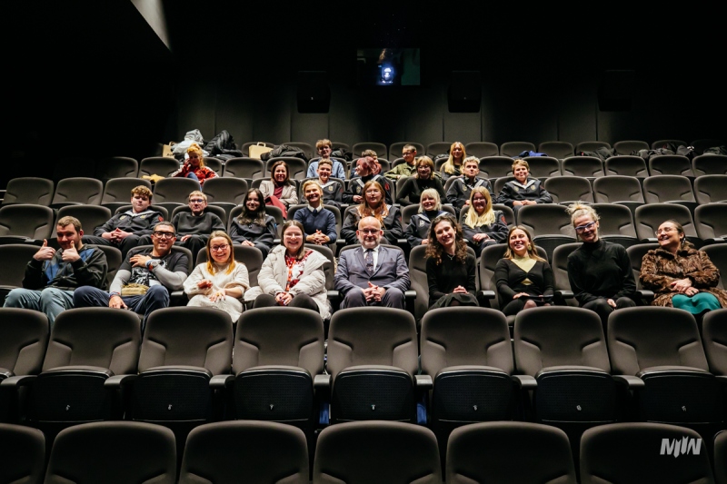 Pokaz filmu "Niebo nie może czekać"