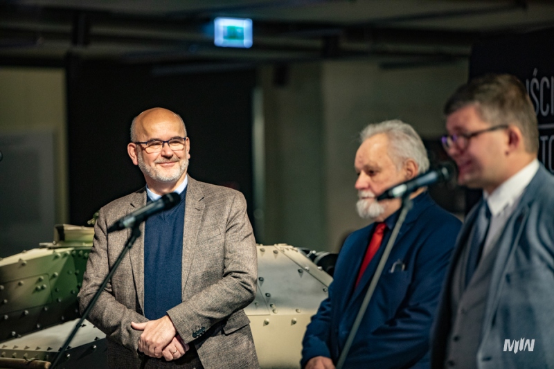 "Wejście w historię" - replika tankietki TK-S